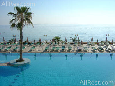 Sunrise Hotel 3